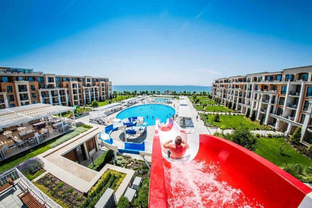 Sea View On The Sunny Apartment
