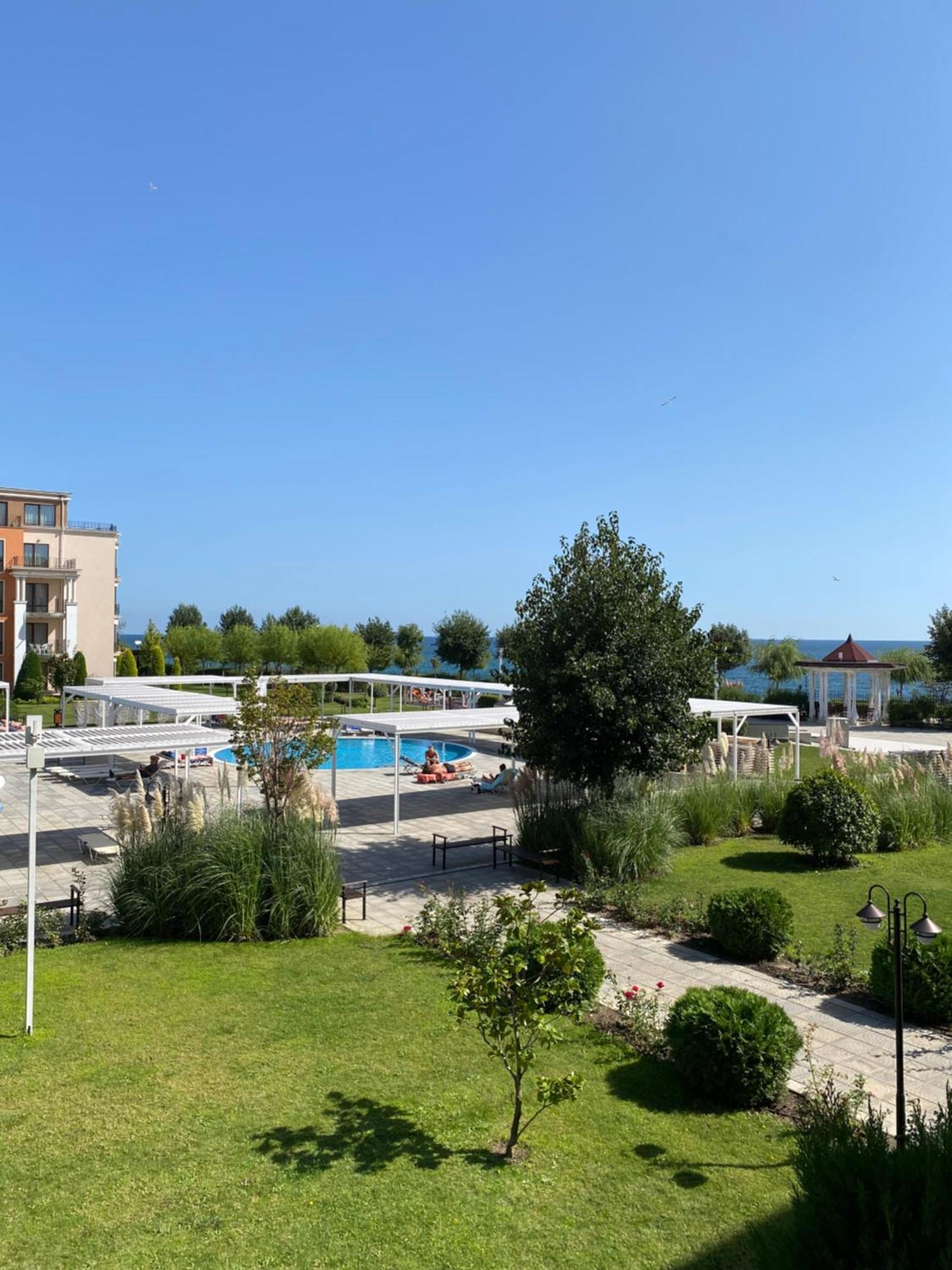Sea View On The Sunny Διαμέρισμα *